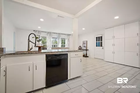 2615 Walton Ave, Mobile, AL 36606 photo 9