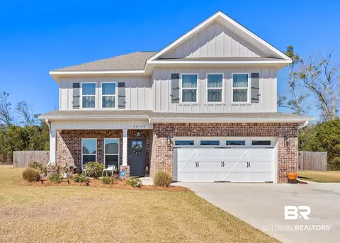 26762 Zoysia Ct, Daphne, AL 36526