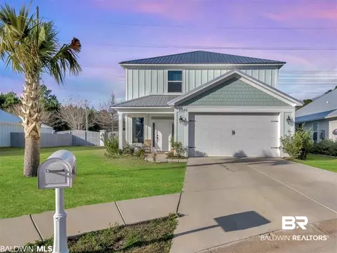 8249 Carmel Cir, Foley, AL 36535