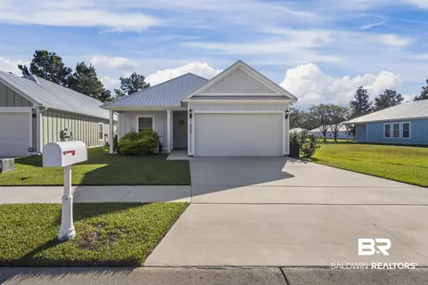 8080 Carmel Cir, Foley, AL 36535