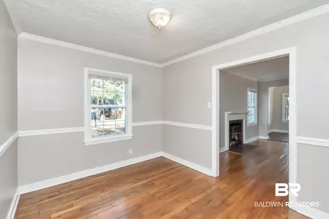 165 E Collins St, Mobile, AL 36606 photo 9