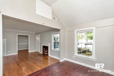 165 E Collins St, Mobile, AL 36606 photo 7