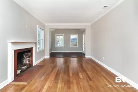 165 E Collins St, Mobile, AL 36606 photo 5