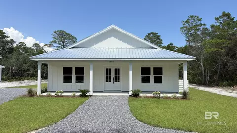 13766 Newberry Rd, Gulf Shores, AL 36542