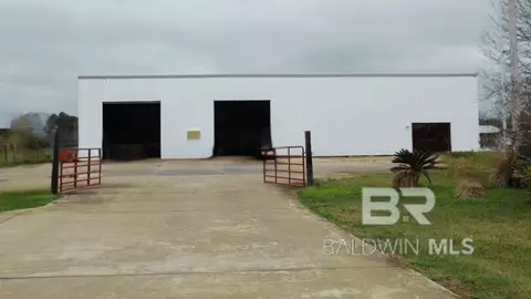 19101 E Greenwood Rd, Summerdale, AL 36580