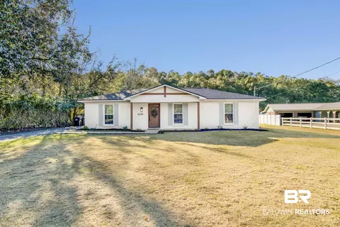 8618 Grand Country Ln, Grand Bay, AL 36541
