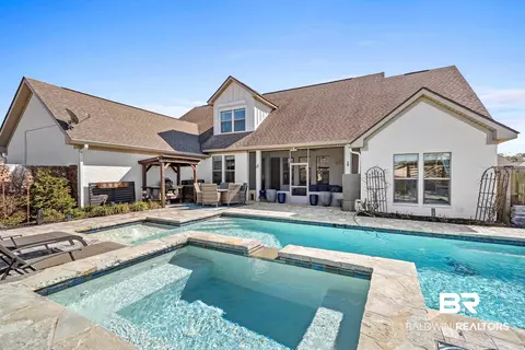 500 Fortune Dr, Fairhope, AL 36532