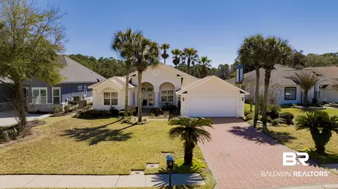 65 Lagoon Dr, Gulf Shores, AL 36542