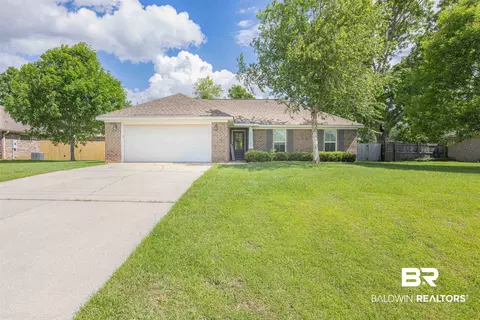 18675 Explorer Dr, Loxley, AL 36551