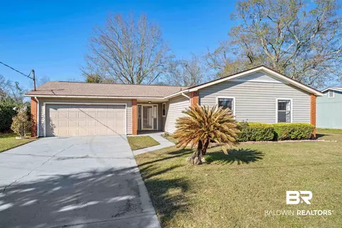 506 Deborah Ct, Foley, AL 36535