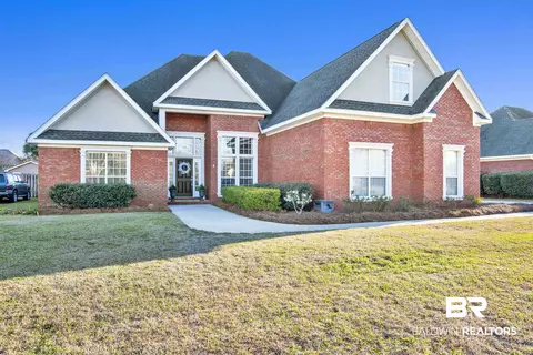 8893 Parliament Cir, Daphne, AL 36526