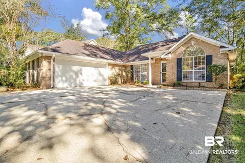 102 Comer Cir, Daphne, AL 36526 photo 3
