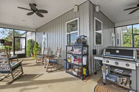 Exterior - 26071 Woerner Rd, Elberta, AL 36530 photo 8 of 28