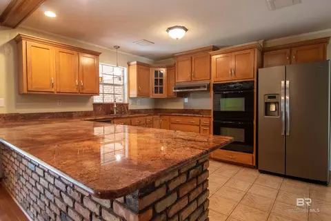 Kitchen - 213 Bell Ct, Chickasaw, AL 36611 photo 4 of 4