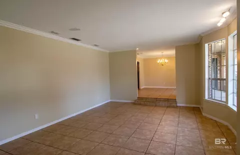 Living - 213 Bell Ct, Chickasaw, AL 36611 photo 3 of 8