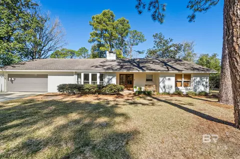 507 Lillian Cir, Fairhope, AL 36532