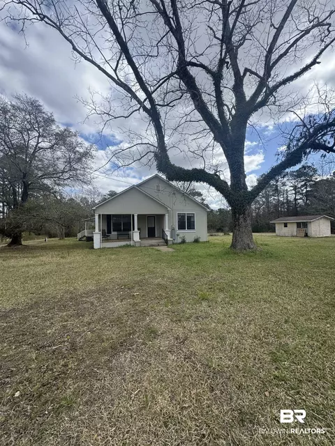 275 Thames Rd, Frisco City, AL 36445