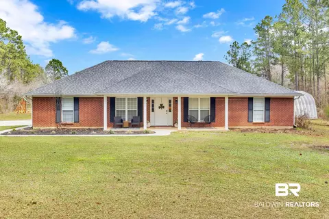 11056 Deerfoot Ln, Elberta, AL 36530