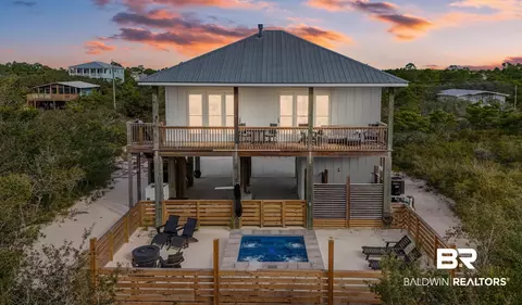6942 Sea Shell Dr, Gulf Shores, AL 36542