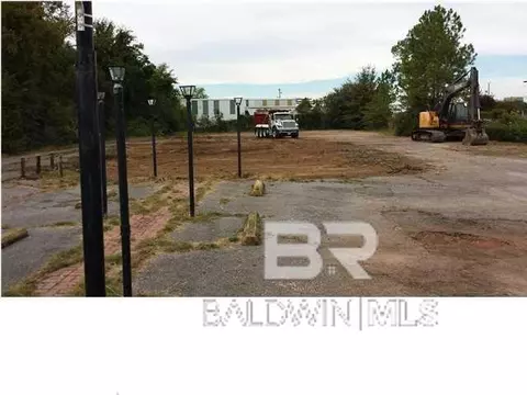 3346 Cottage Hill Rd, Mobile, AL 36606 photo 1
