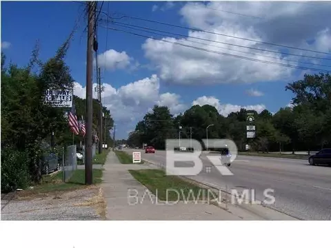 3346 Cottage Hill Rd, Mobile, AL 36606 photo 2