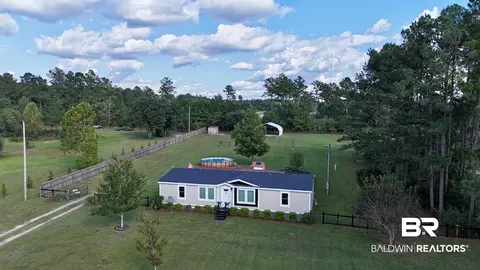 24998 Cowpen Creek Rd, Robertsdale, AL 36567