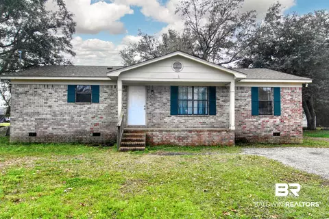 17960 Greenway Dr, Foley, AL 36535