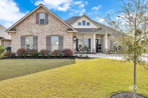 10826 Secretariat Blvd, Daphne, AL 36526