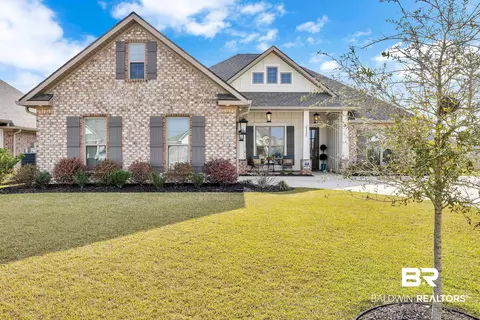 10826 Secretariat Blvd, Daphne, AL 36526