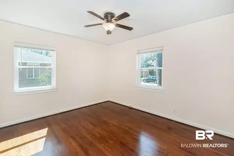601 E Barksdale Dr, Mobile, AL 36606 photo 15