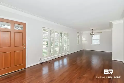 601 E Barksdale Dr, Mobile, AL 36606 photo 7
