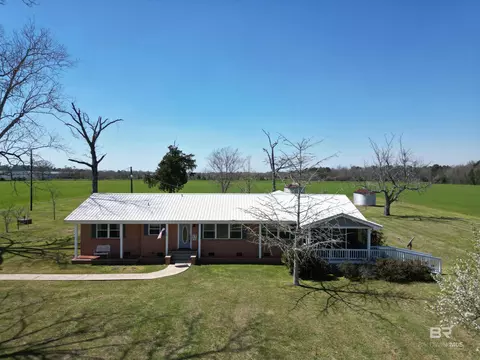 285 N 21st Ave, Atmore, AL 36502