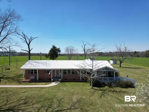 285 N 21st Ave, Atmore, AL 36502