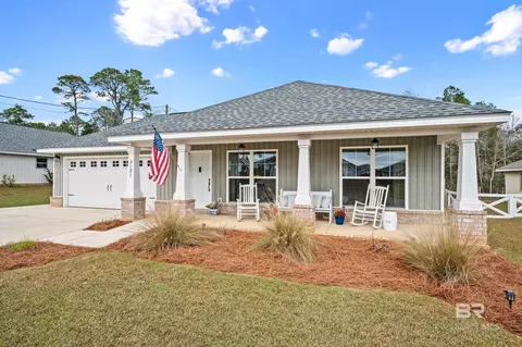3131 Pinewood Cir, Lillian, AL 36549