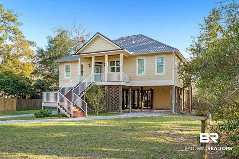 7272 Riverwood Dr E, Foley, AL 36535