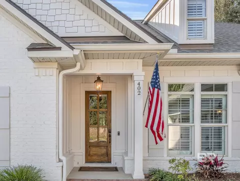 402 Bartlett Ave, Fairhope, AL 36532