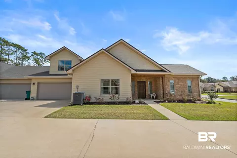 301 Holmes Ave #301, Foley, AL 36535