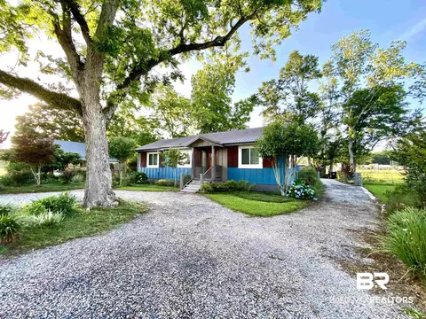 18019 Nebraska St, Robertsdale, AL 36567