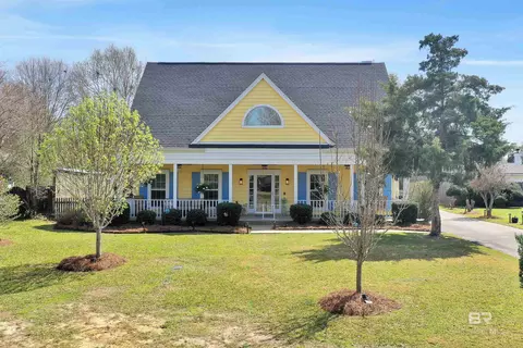 109 Riveroaks Dr, Fairhope, AL 36532