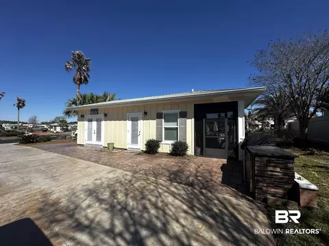 Exterior - 12131 Gateway Dr #17, Elberta, AL 36530 photo 6 of 18