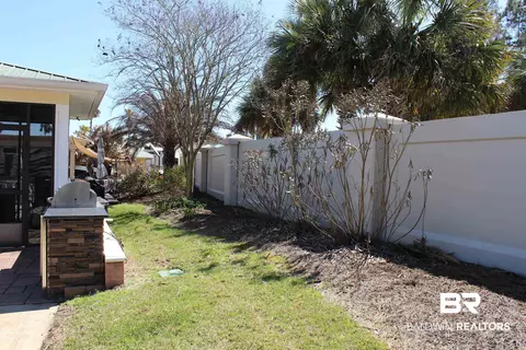 Exterior - 12131 Gateway Dr #17, Elberta, AL 36530 photo 5 of 18