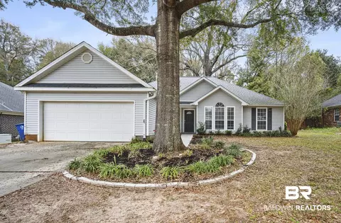28910 Canterbury Rd, Daphne, AL 36526