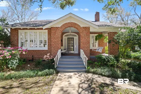 61 S Julia St, Mobile, AL 36604