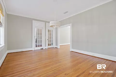 61 S Julia St, Mobile, AL 36604 photo 9
