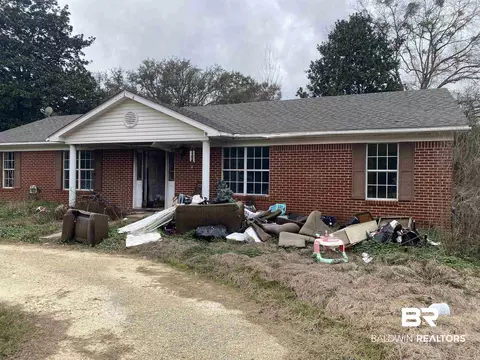 6980 A Kenny Lundy Rd, Theodore, AL 36582