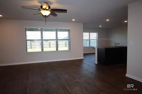 8395 Mackie Ln, Daphne, AL 36526 photo 5