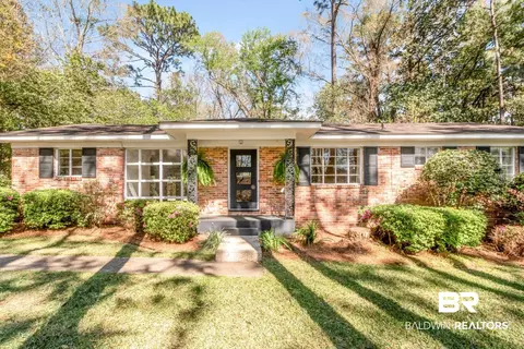 419 Ridgecrest Ct, Mobile, AL 36609