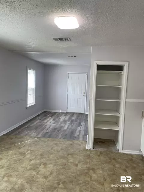 85 S Cody Rd, Mobile, AL 36608 photo 8