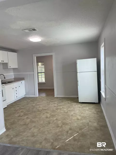85 S Cody Rd, Mobile, AL 36608 photo 7