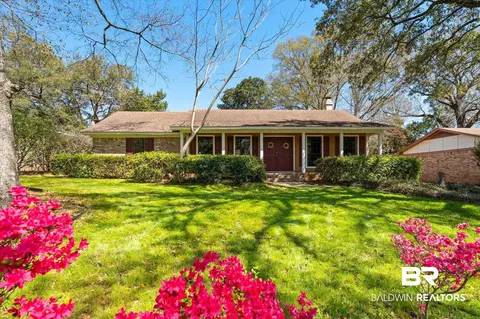 2409 Pavan Dr, Mobile, AL 36693